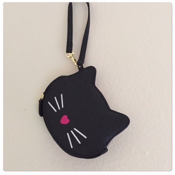 Betsey Johnson Handbags - 🆕 Betsey Johnson cat wristlets purse